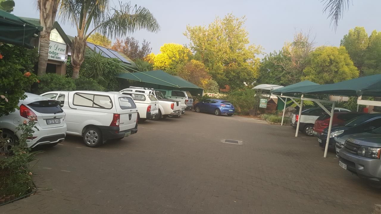 Lala Dene Lodge Bloemfontein Luaran gambar