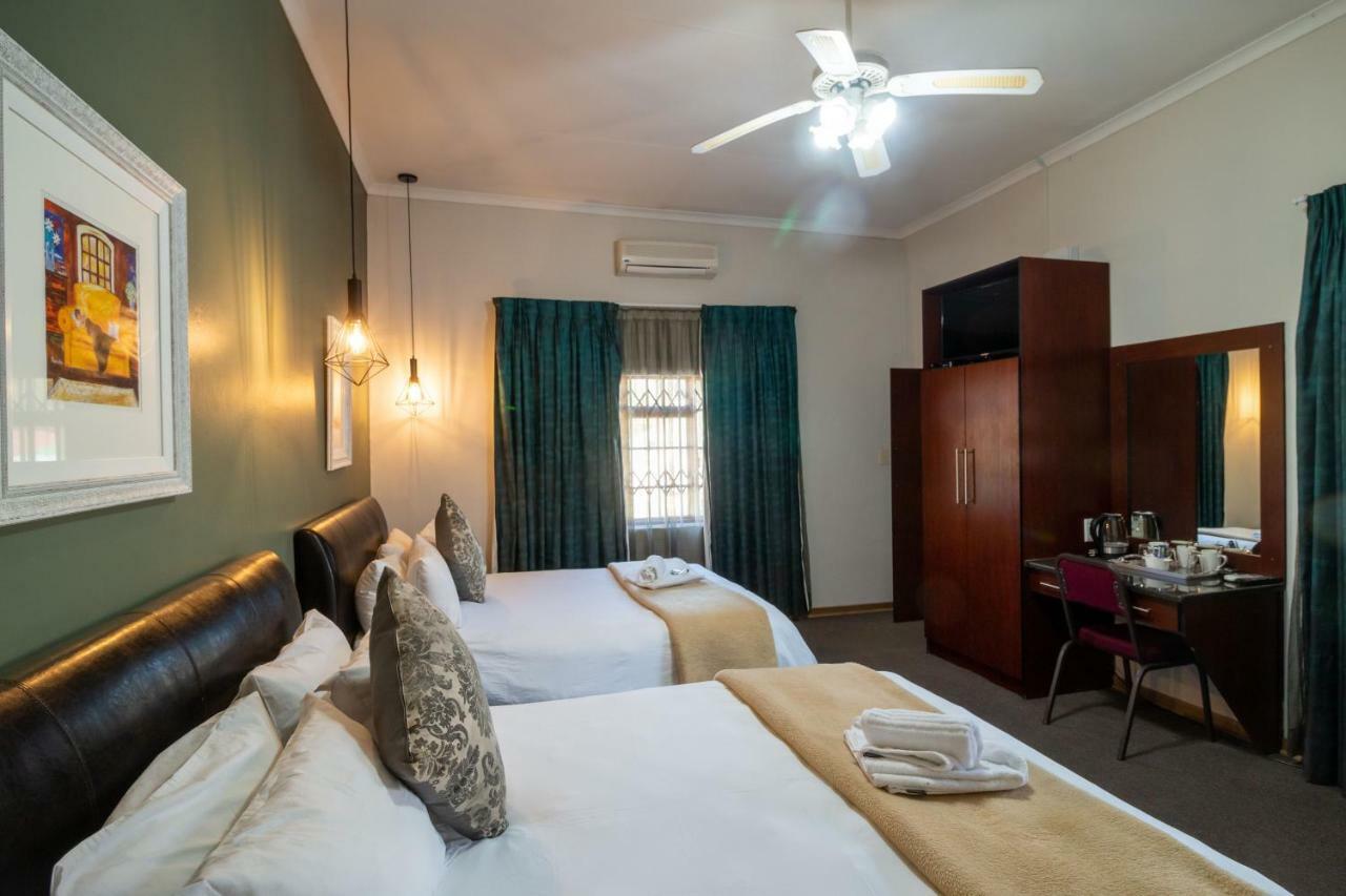 Lala Dene Lodge Bloemfontein Luaran gambar